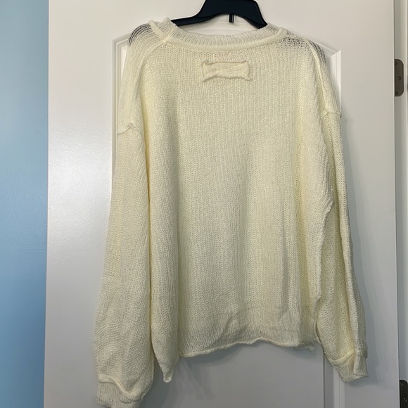 New w/o Tags Open Stitch Sweater from POL - Picture 4 of 4